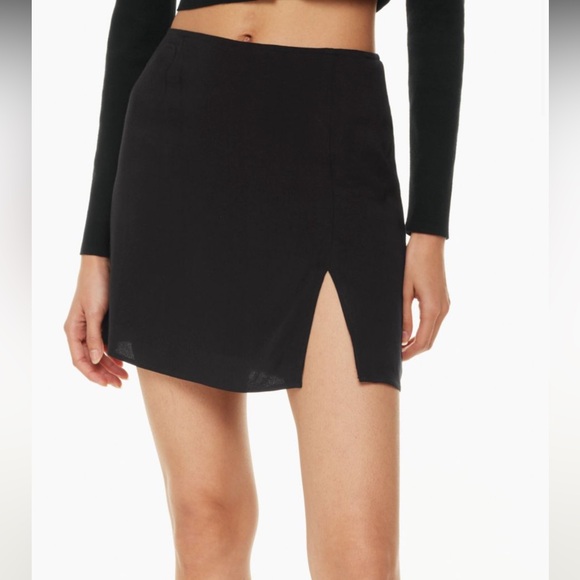 Sunday Best Black Tatiana Skirt in Crepe 00 - Picture 2 of 4